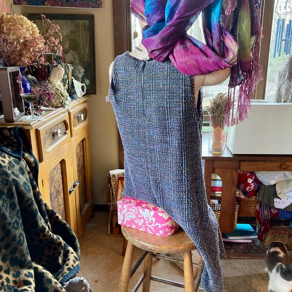 This is a brand-new dress from Ann Taylor Loft. Size 8 grey/plum tweed. Lined. - Picture 6 of 7